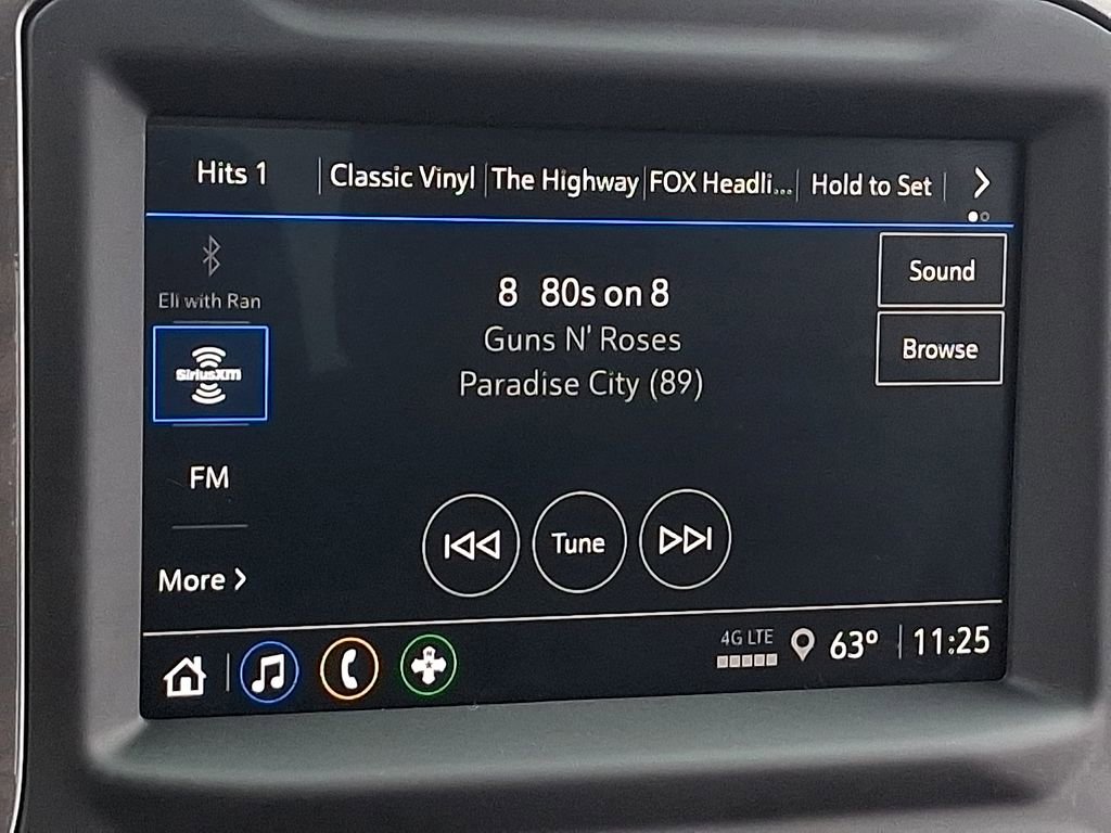 Used 2025 Chevrolet Silverado 2500 Custom image 16