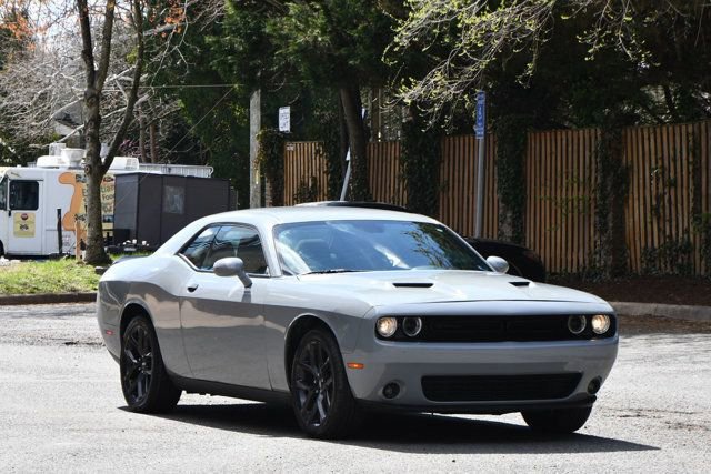 Used 2022 Dodge Challenger SXT w/ Blacktop Package image 15