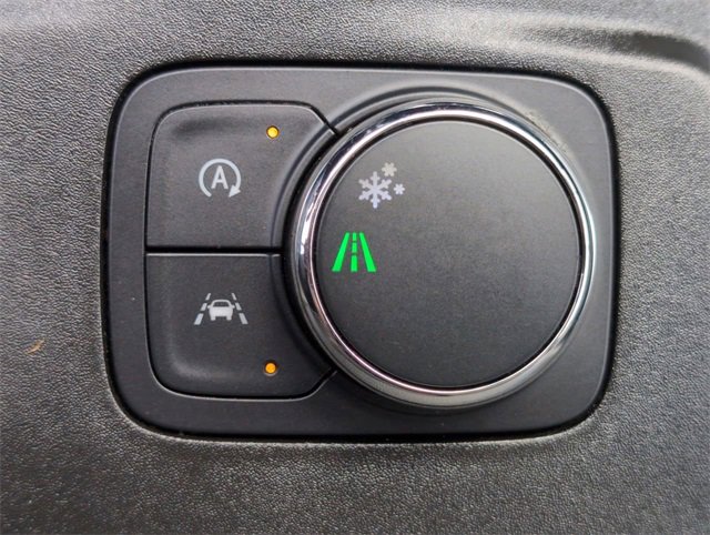 Certified 2022 Chevrolet Traverse LS image 33