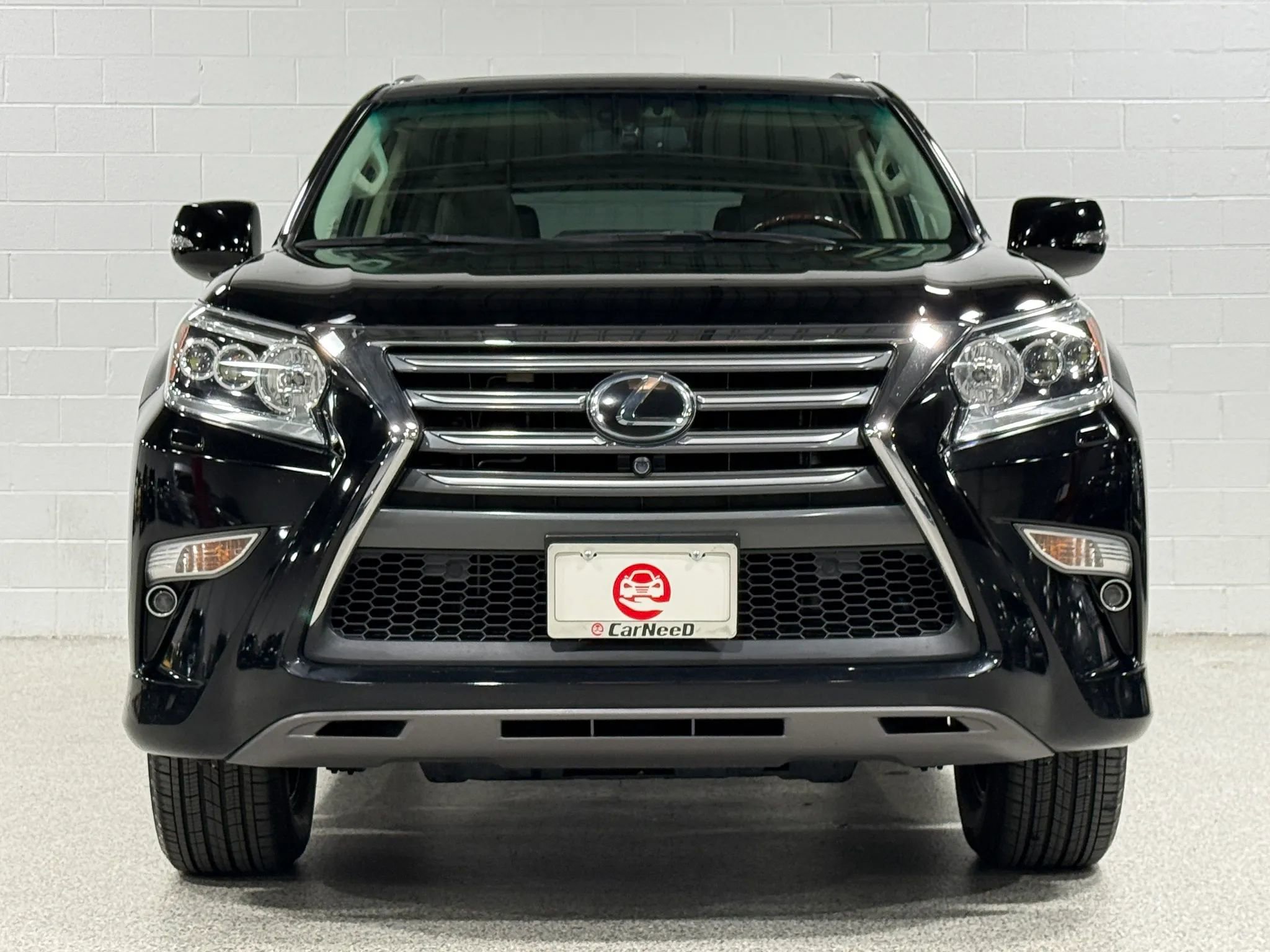 Used 2018 Lexus GX 460 Luxury AWD/4WD image 3
