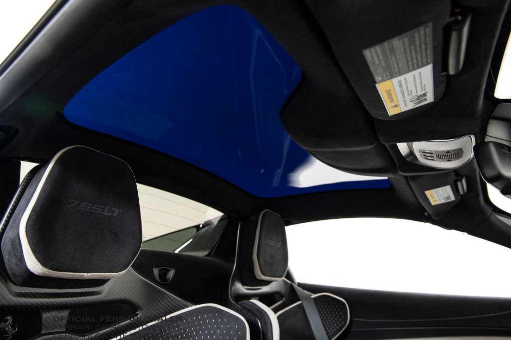 Used 2022 McLaren 765LT RWD image 17