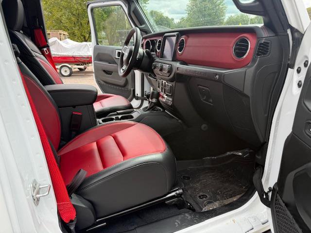 Used 2023 Jeep Wrangler Unlimited Rubicon 4xe image 20