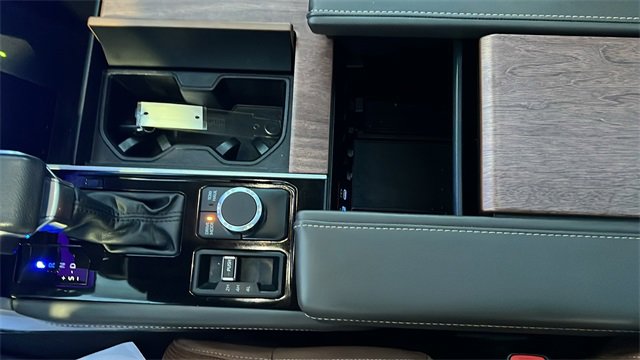 Used 2023 Toyota Tundra 1794 Edition image 17