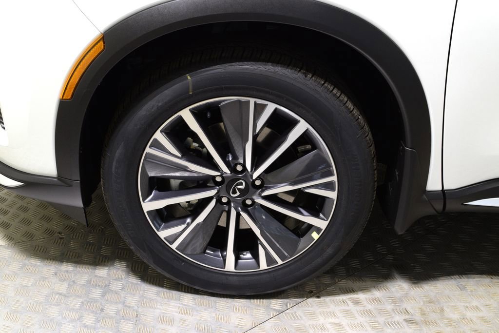 New 2026 INFINITI QX60 Luxe w/ Cargo Package AWD/4WD image 9