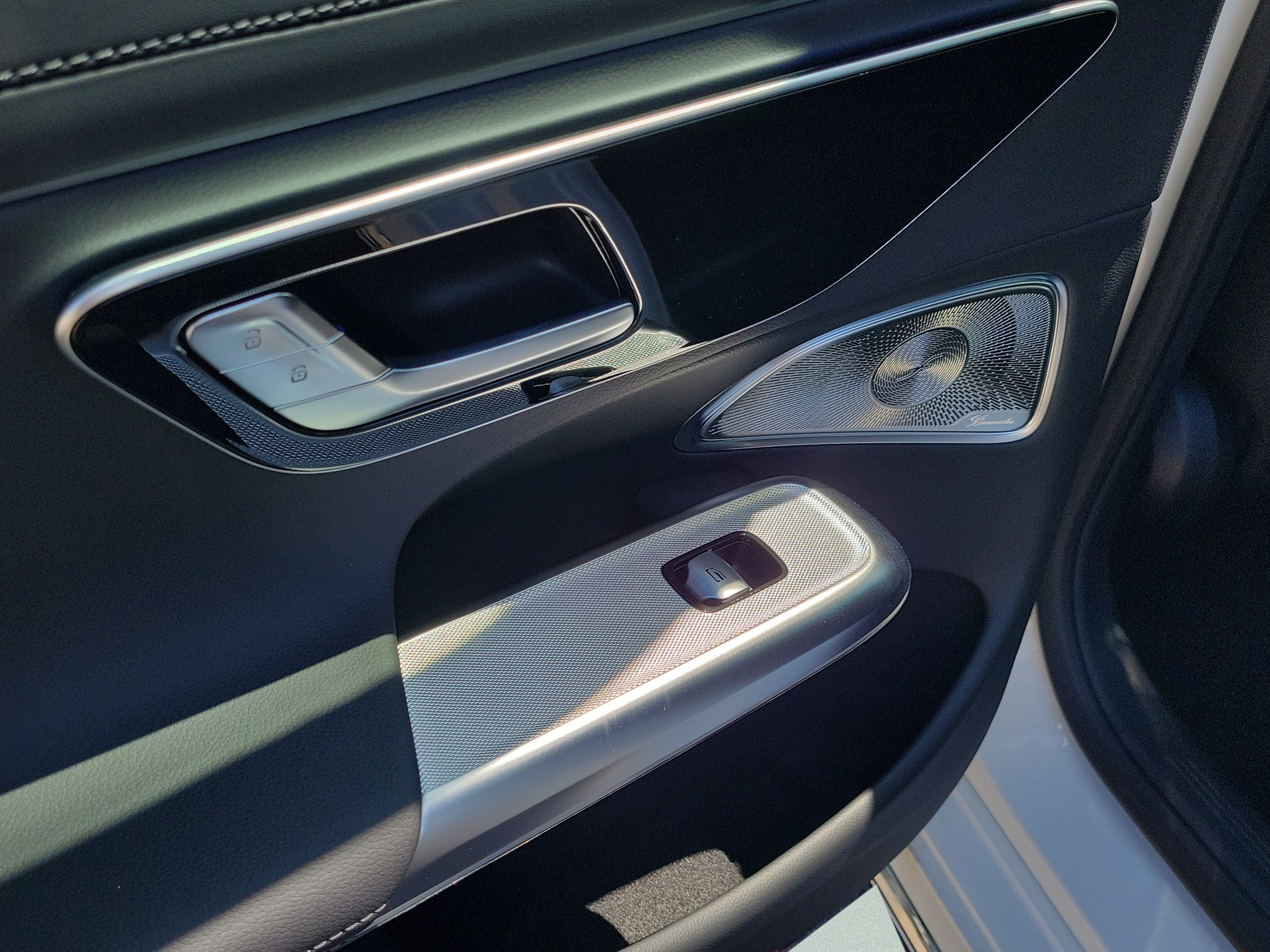 New 2026 Mercedes-Benz E 450 4MATIC Sedan image 8