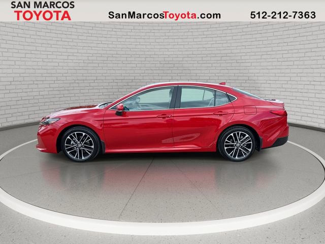 Used 2026 Toyota Camry XLE image 8