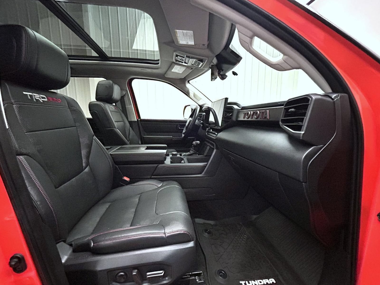 Used 2022 Toyota Tundra TRD Pro AWD/4WD image 15