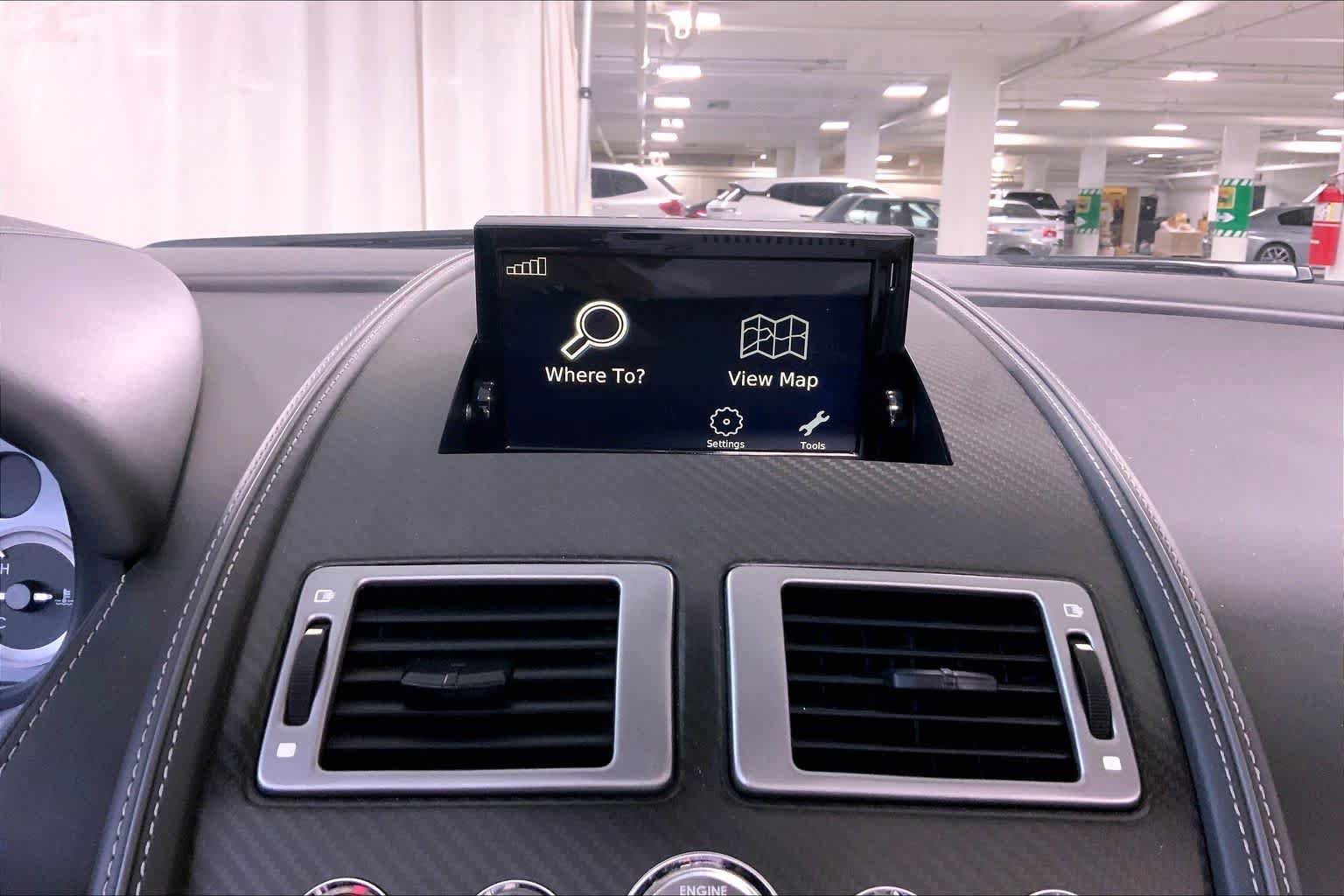 Used 2013 Aston Martin DB9 Volante RWD image 35