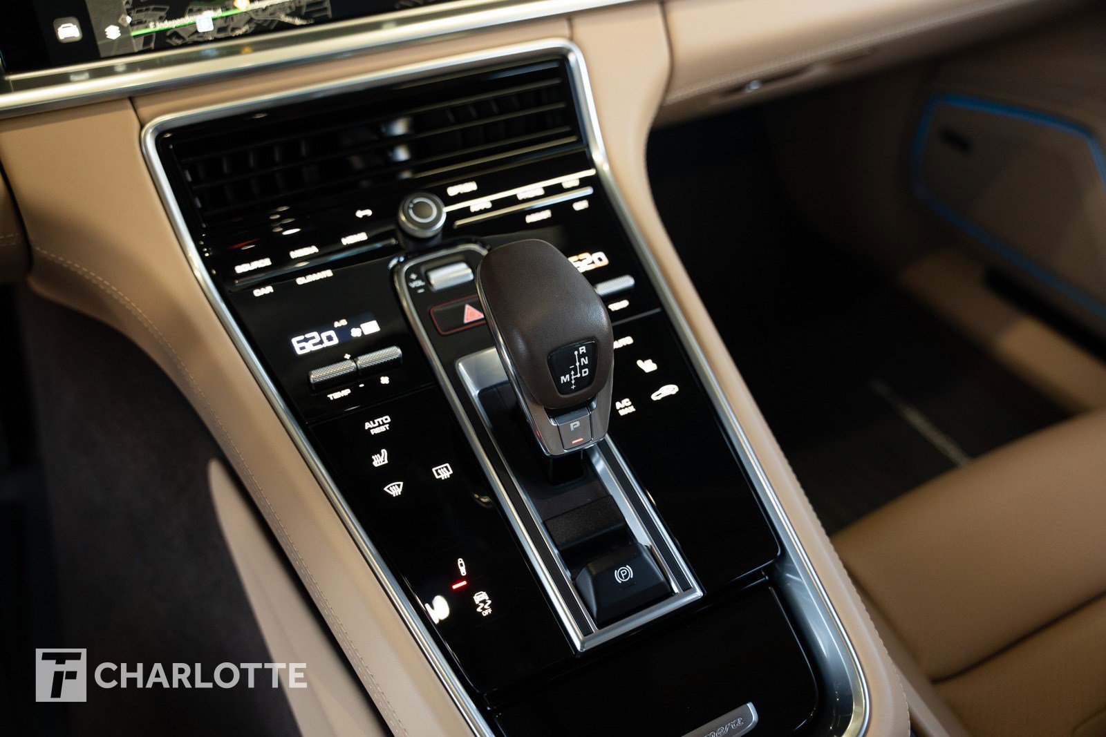 Used 2023 Porsche Panamera GTS image 25