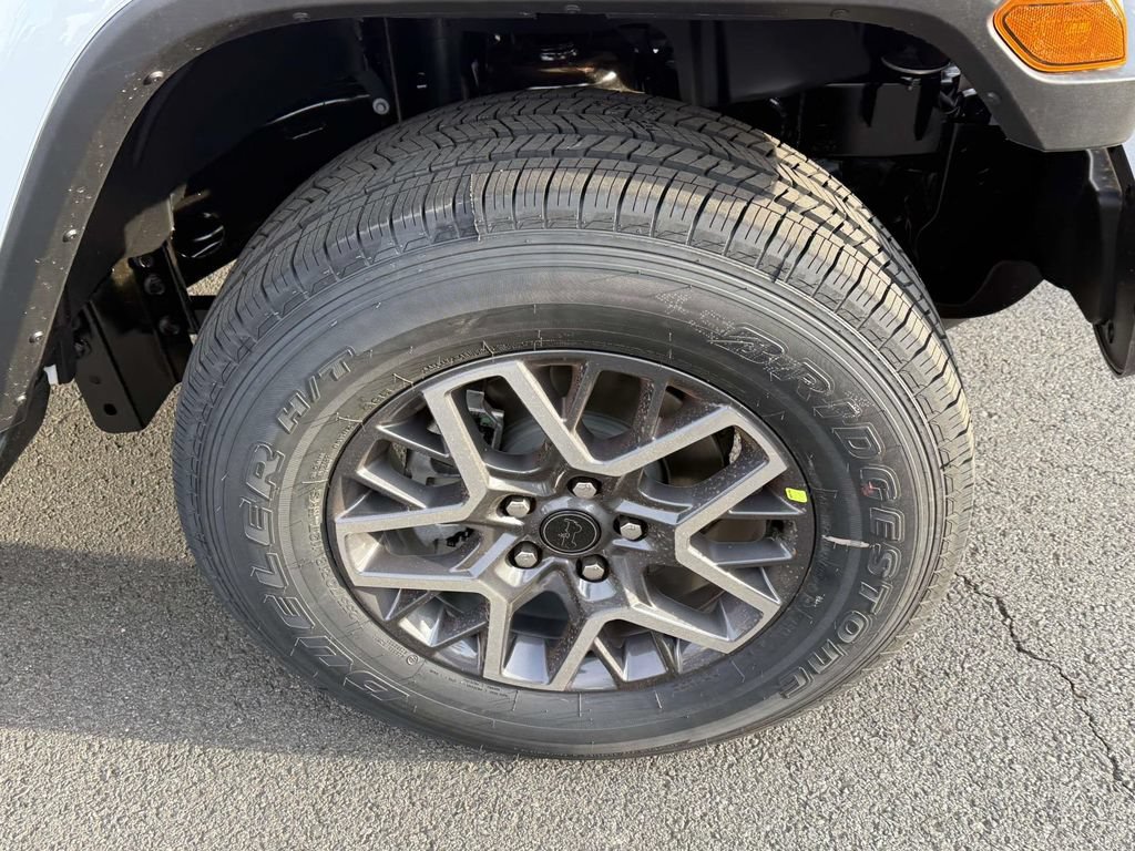 New 2026 Jeep Wrangler Unlimited Sahara AWD/4WD image 12