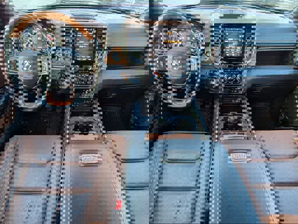 Used 2019 RAM 1500 Limited AWD/4WD image 14