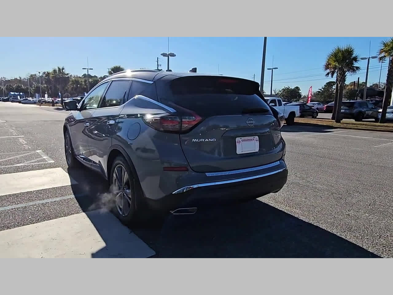 Used 2023 Nissan Murano Platinum w/ Cargo Package image 30