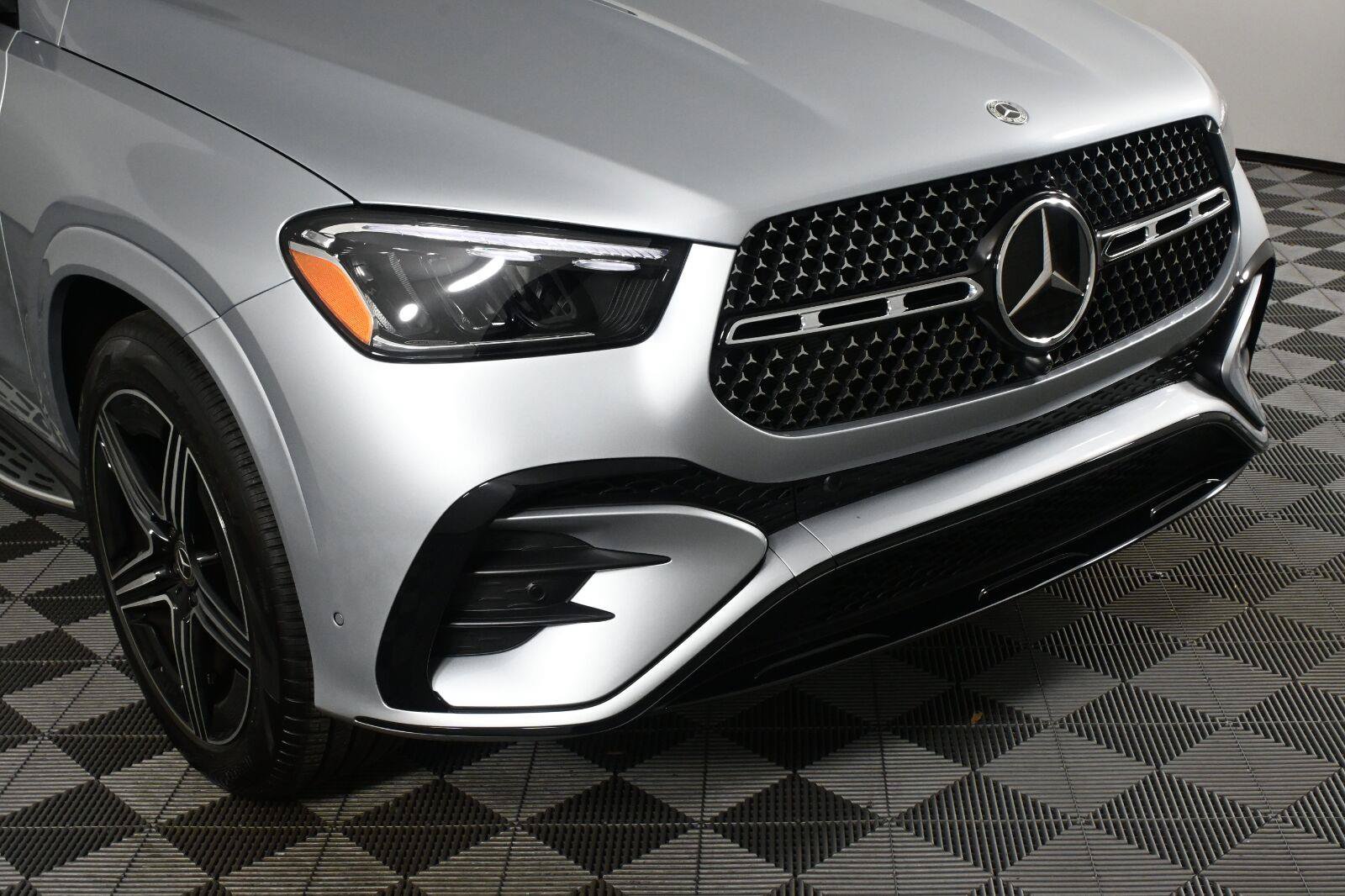 Used 2026 Mercedes-Benz GLE 350 4MATIC image 36