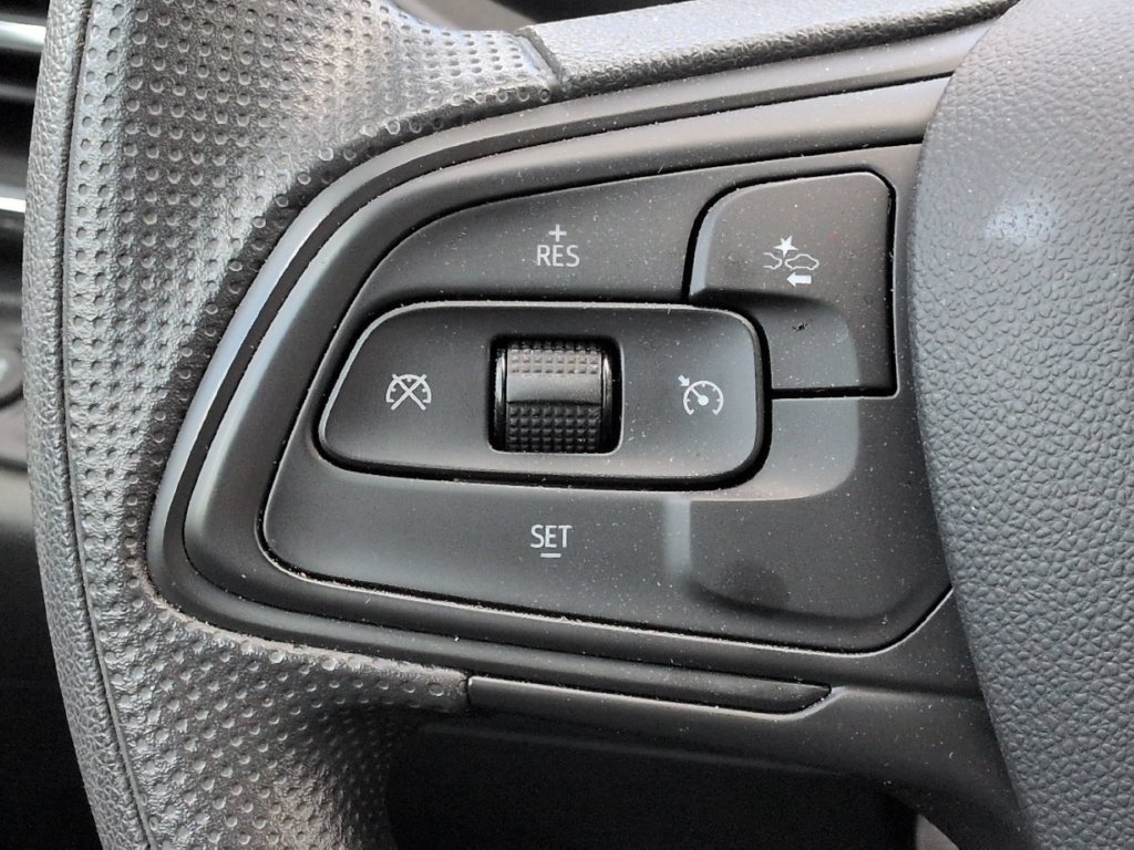 Used 2026 Buick Envista Preferred FWD image 6
