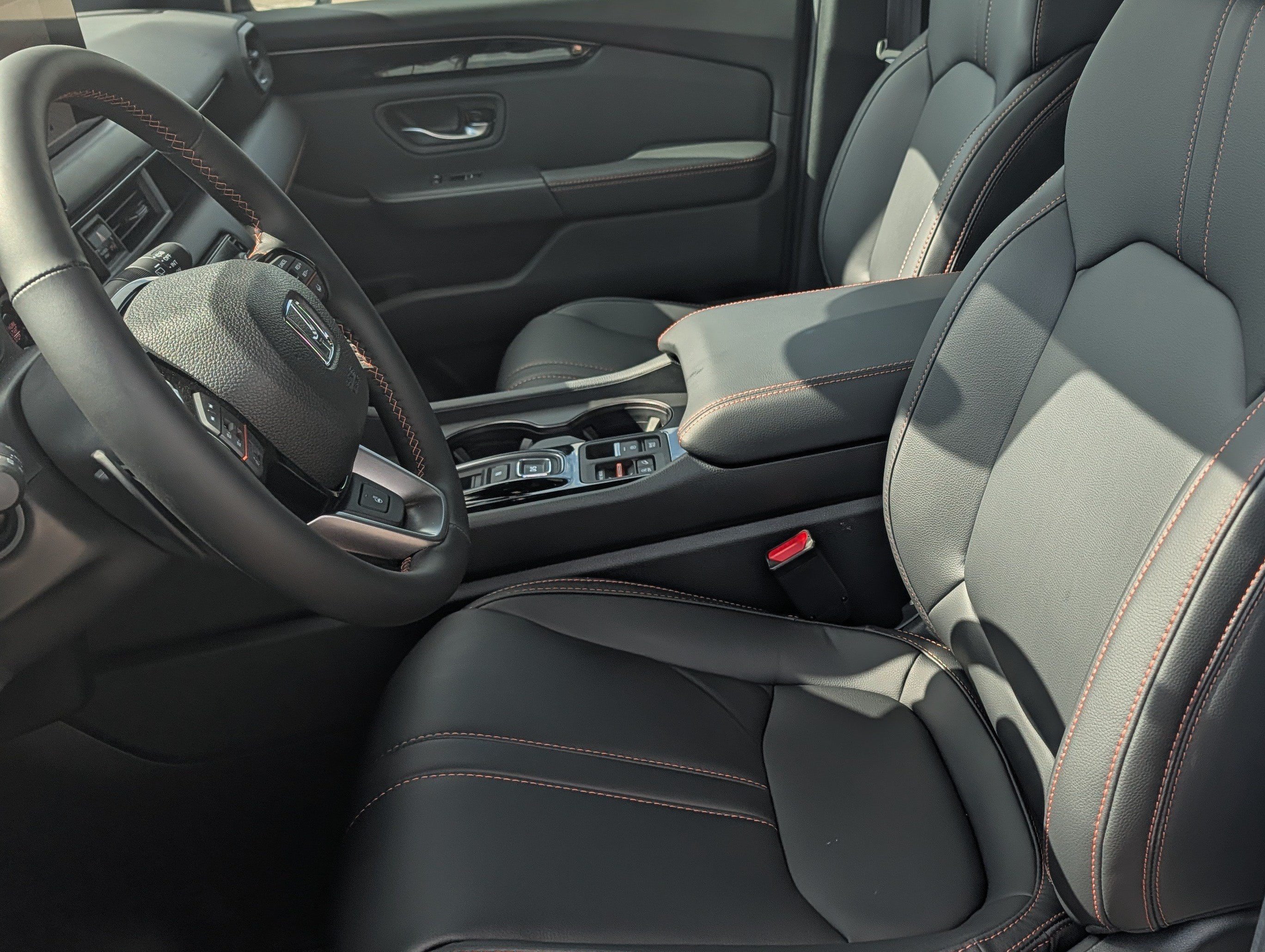 New 2026 Honda Pilot TrailSport image 5