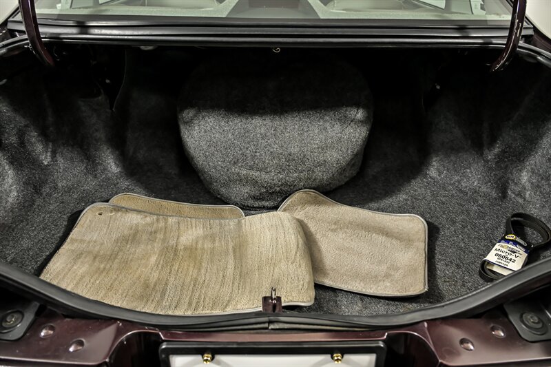 Used 1995 Chevrolet Impala SS RWD image 11