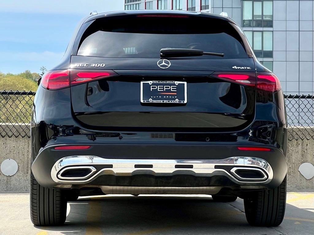 Certified 2026 Mercedes-Benz GLC 300 4MATIC image 8