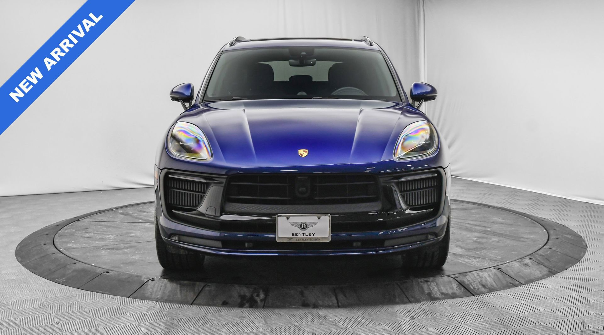 Used 2022 Porsche Macan GTS image 2