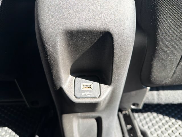 Used 2023 Jeep Renegade Trailhawk AWD/4WD image 32