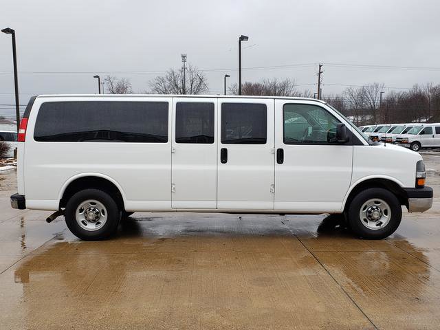 Used 2016 Chevrolet Express 3500 LT w/ LT Preferred Equipment Group RWD image 7
