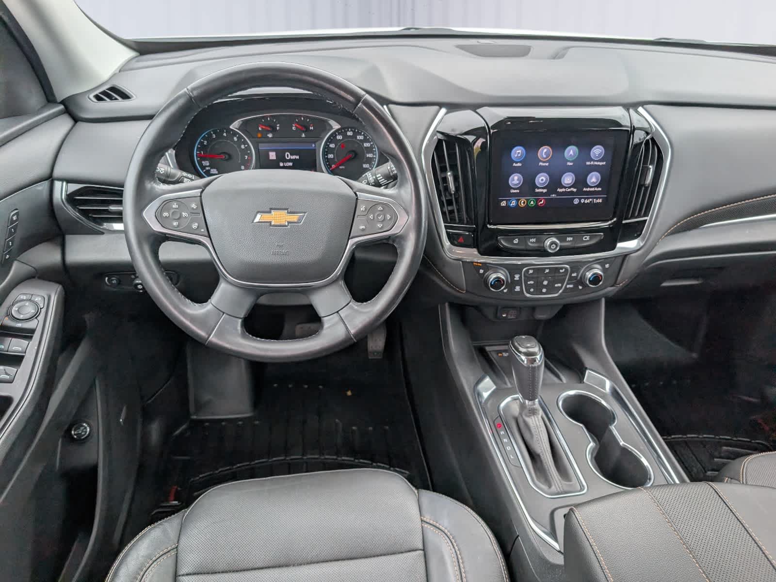 Used 2020 Chevrolet Traverse Premier AWD/4WD image 18