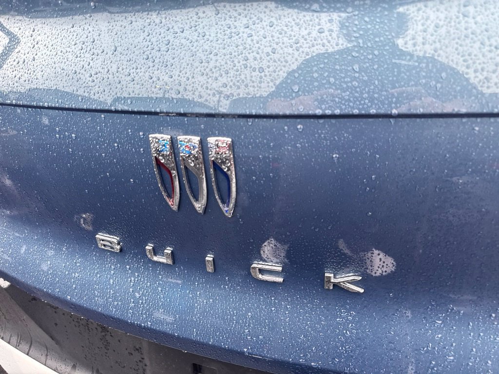 Used 2025 Buick Envista Preferred FWD image 20