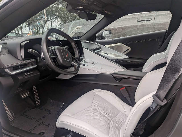 Used 2022 Chevrolet Corvette Stingray Preferred Cpe w/ Z51 Performance Package RWD image 14