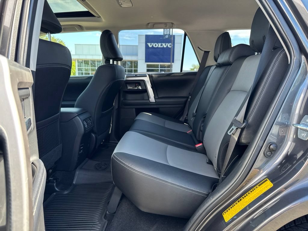 Used 2019 Toyota 4Runner SR5 Premium AWD/4WD image 5
