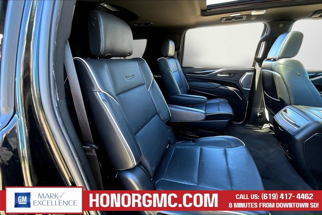 Used 2022 Cadillac Escalade ESV Sport w/ Touring Package AWD/4WD image 25