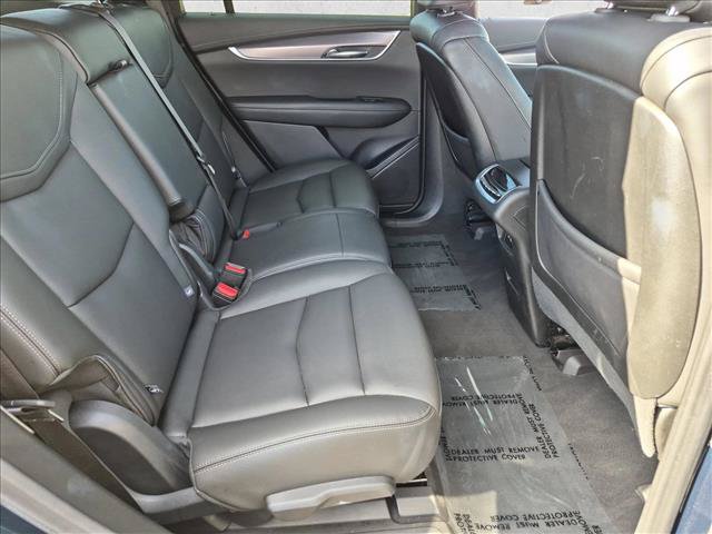 Used 2025 Cadillac XT6 Luxury FWD image 27