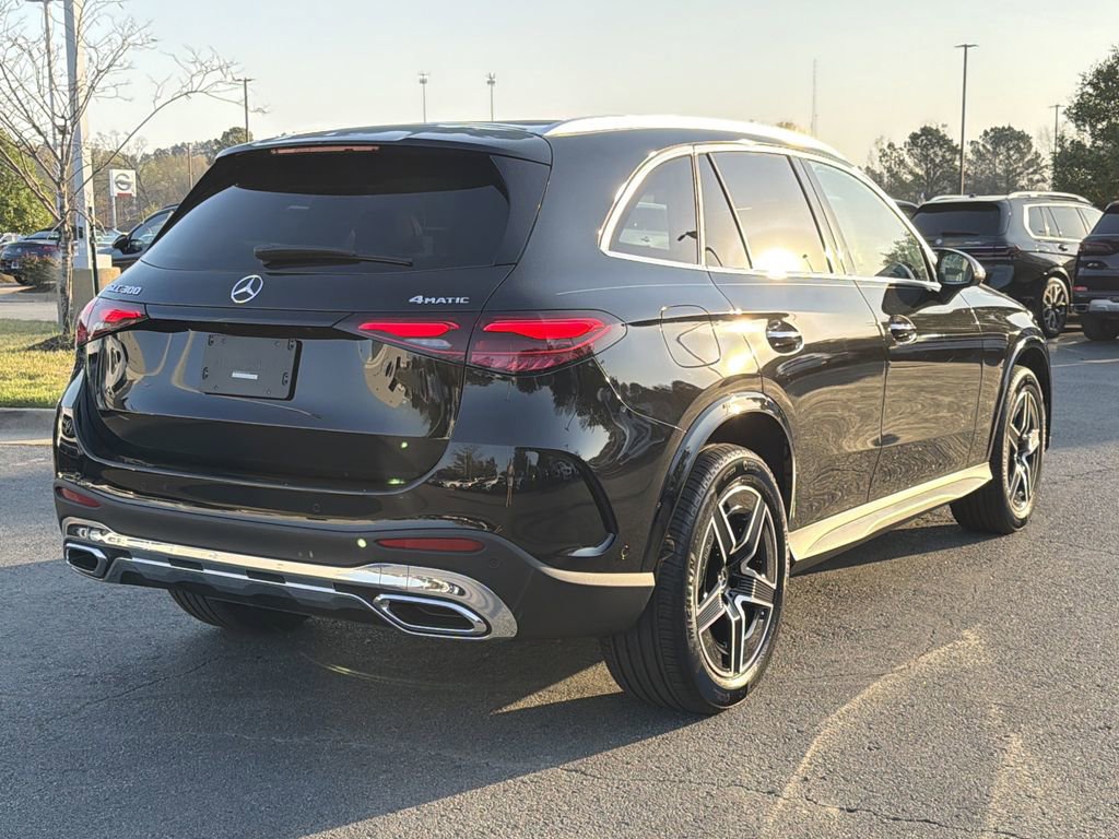 New 2026 Mercedes-Benz GLC 300 4MATIC image 3