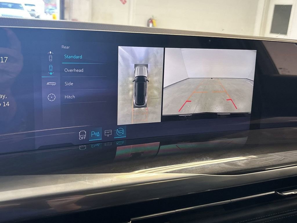 New 2025 Cadillac Escalade IQ Sport 2 w/ LPO, ONYX Package image 42