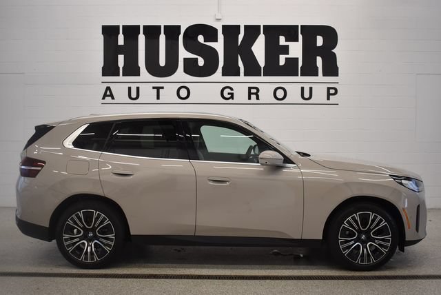 New 2026 BMW X3 xDrive30i w/ Premium Package AWD/4WD image 2