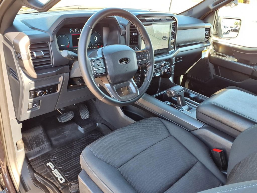 Used 2024 Ford F150 XLT w/ XLT Black Appearance Package image 23