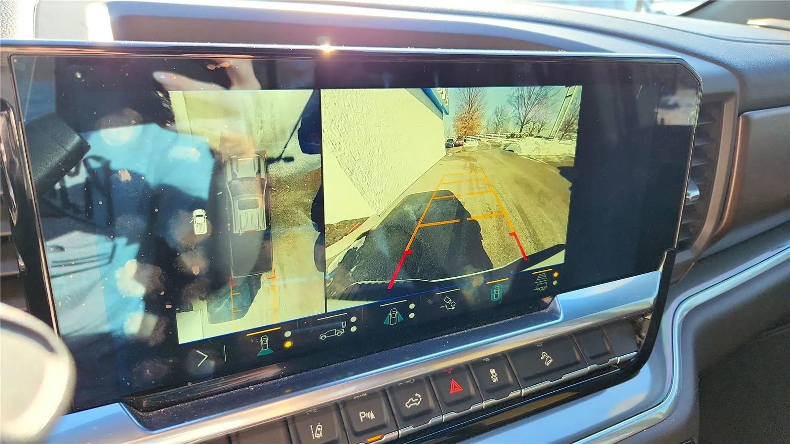 Used 2024 Chevrolet Silverado 2500 High Country w/ High Country Premium Package image 25