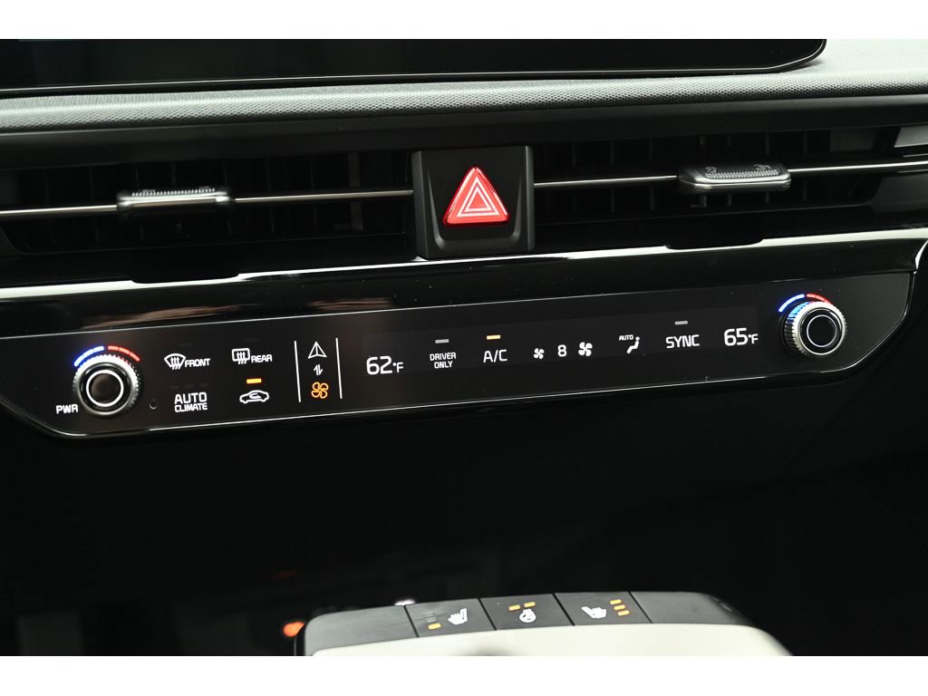 New 2025 Kia EV6 Light w/ Light LR Technology Package image 29