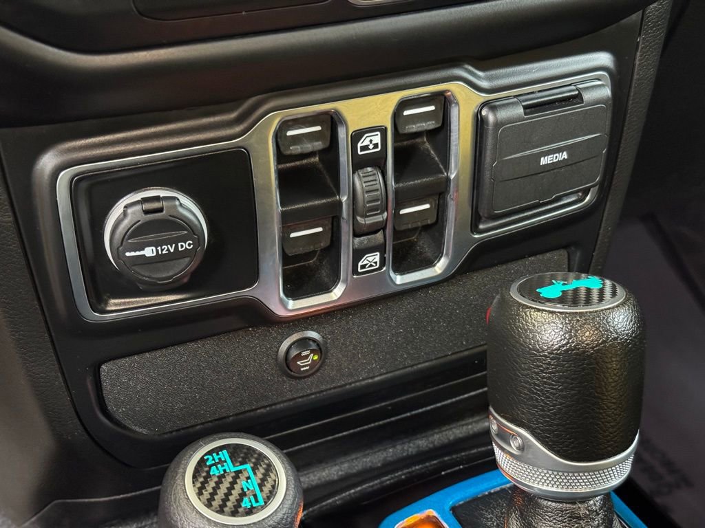 Used 2020 Jeep Wrangler Unlimited Sport S image 35