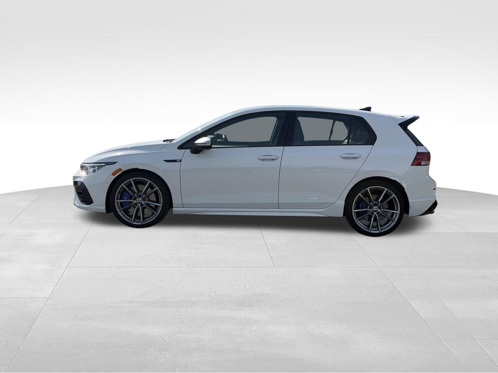 Used 2024 Volkswagen Golf R AWD/4WD image 3