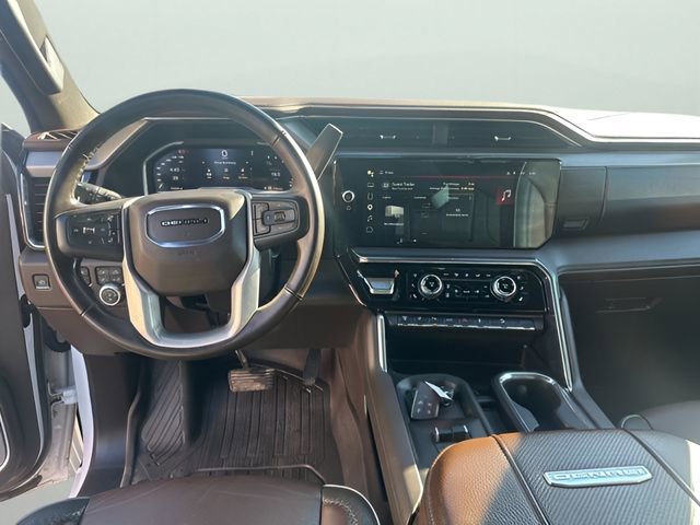 Used 2024 GMC Sierra 3500 Denali w/ Denali Reserve Package AWD/4WD image 13