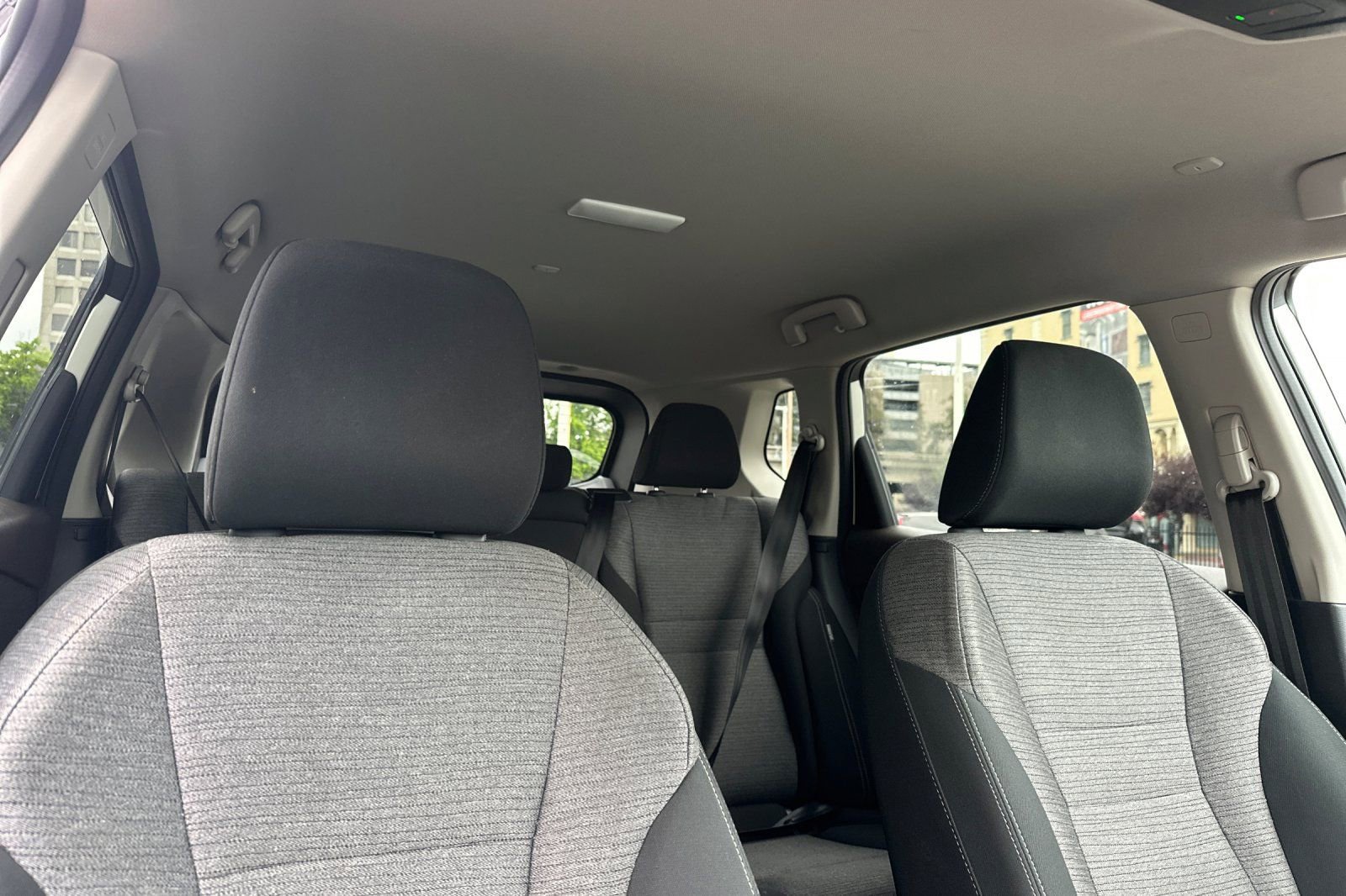 Used 2023 Nissan Rogue SV image 20