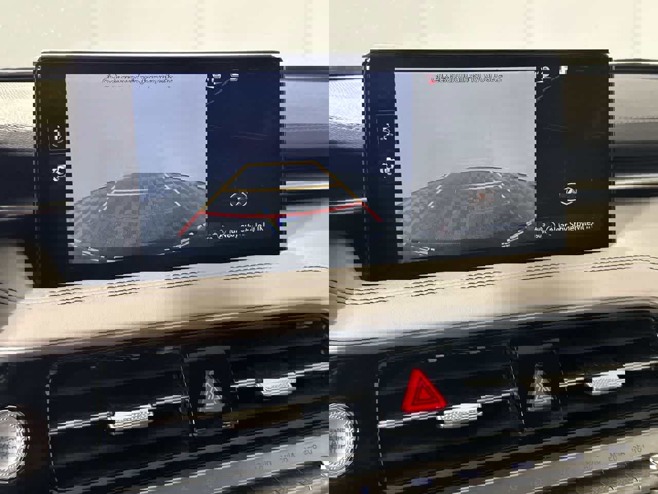 Used 2025 Genesis G70 2.5T image 17