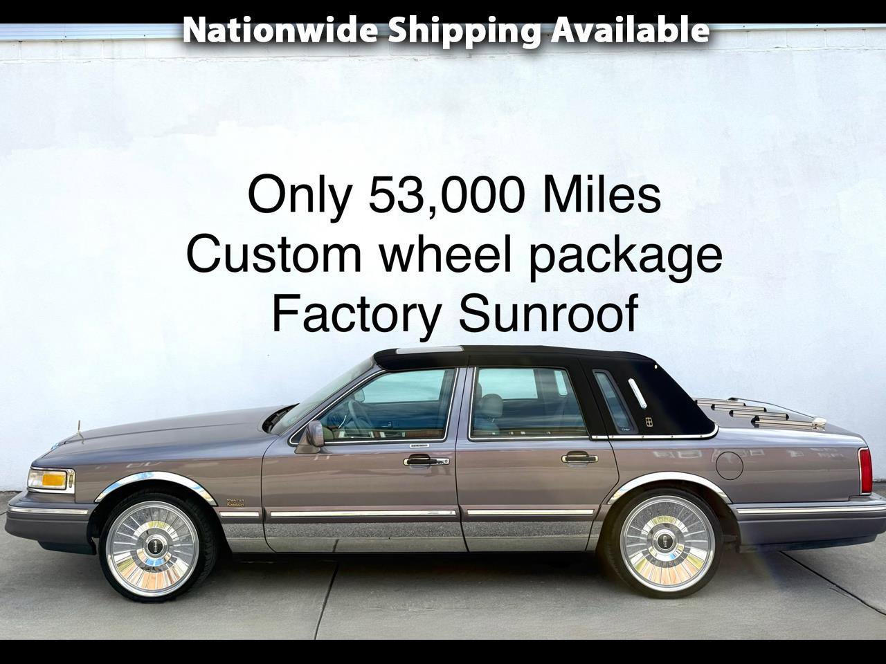 Used 1995 Lincoln Town Car Cartier RWD image 1