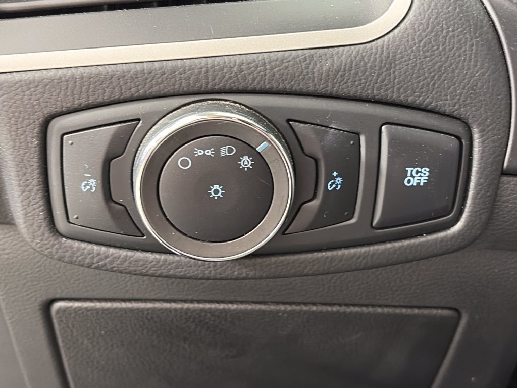 Used 2024 Ford Edge SEL AWD/4WD image 24