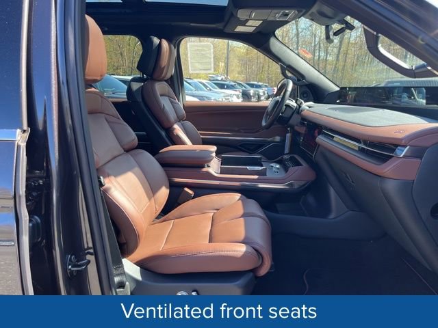 New 2026 Lincoln Navigator L Reserve AWD/4WD image 40