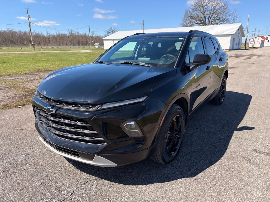 Used 2023 Chevrolet Blazer LT w/ Midnight/Sport Edition image 12