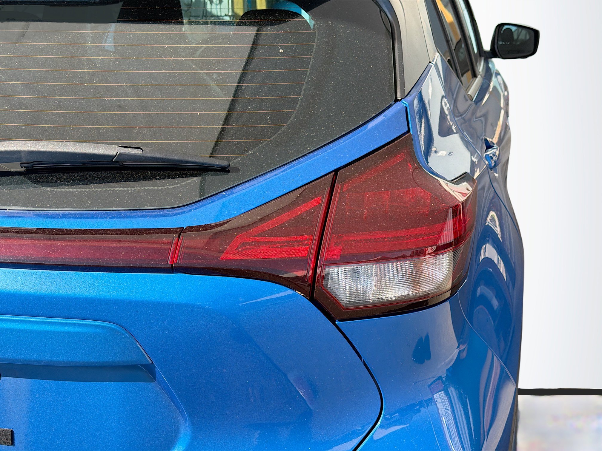 Used 2021 Nissan Kicks SR w/ SR Premium Package image 10