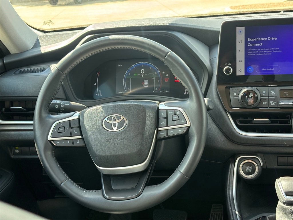 Certified 2024 Toyota Grand Highlander XLE image 27