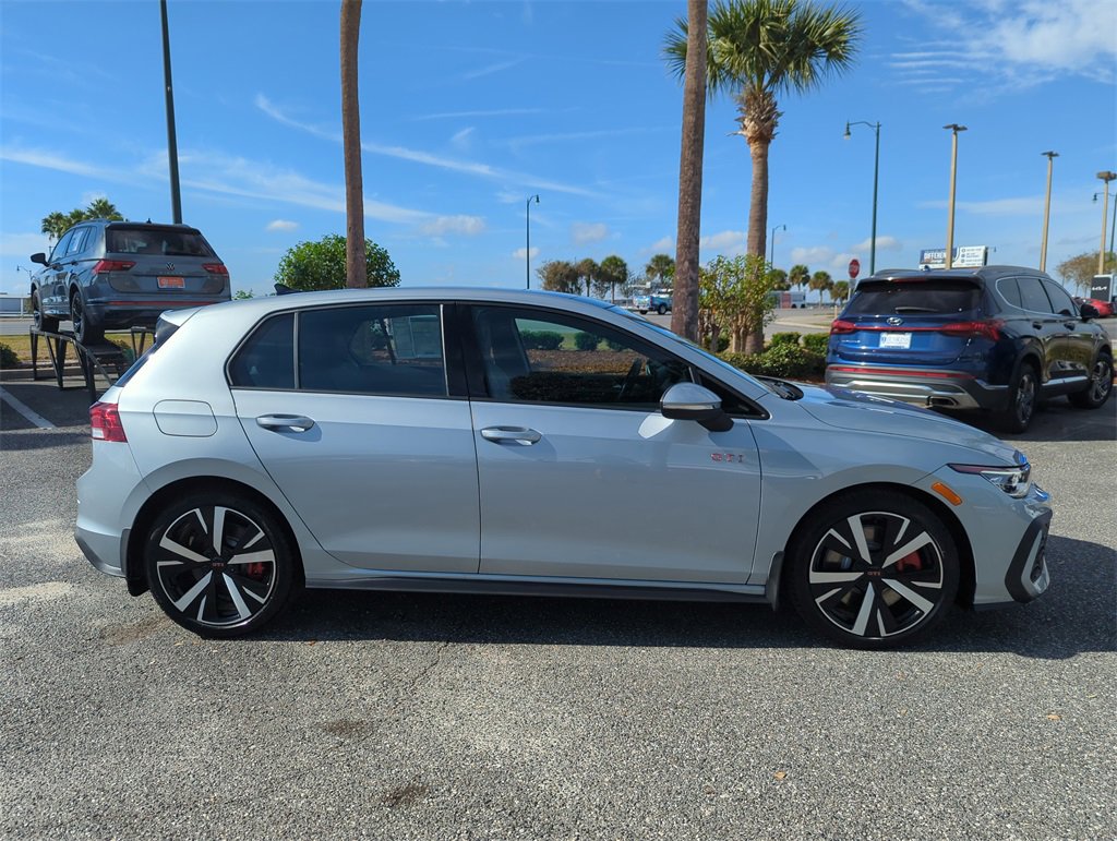 New 2026 Volkswagen GTI SE image 3