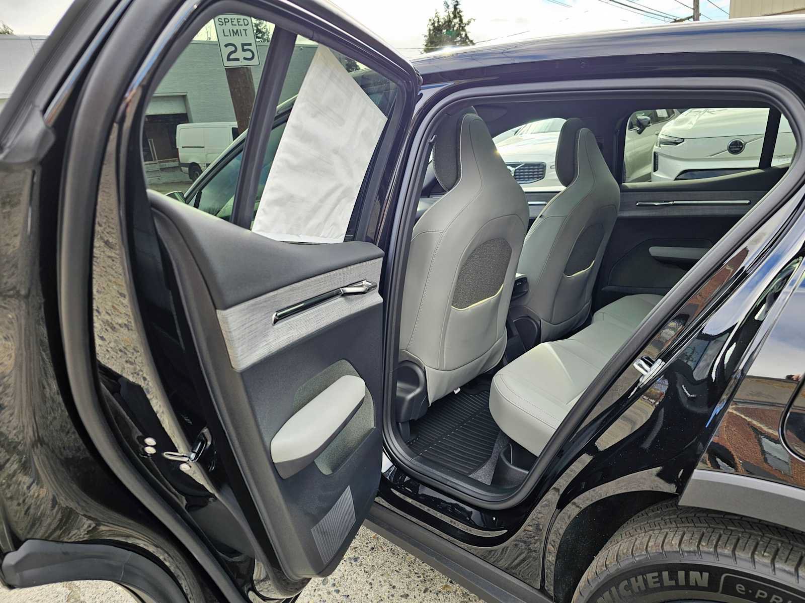 New 2026 Volvo EX30 Cross Country Ultra w/ Protection Package Premier AWD/4WD image 17