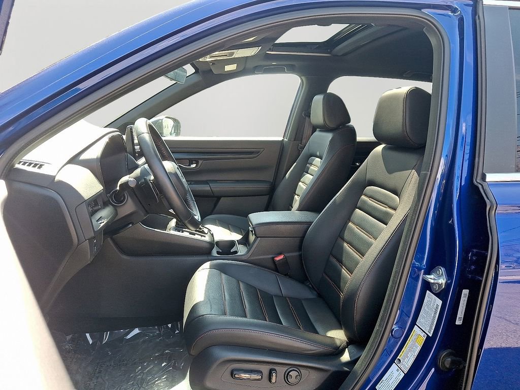 Certified 2025 Honda CR-V Sport-L image 14